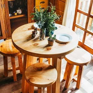 Живая мебель, выполненная из древесины в Черновке - chernovka.mebel54.com | фото